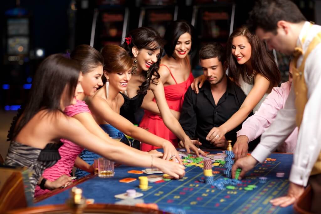 Winning Strategies for Online Casino Games